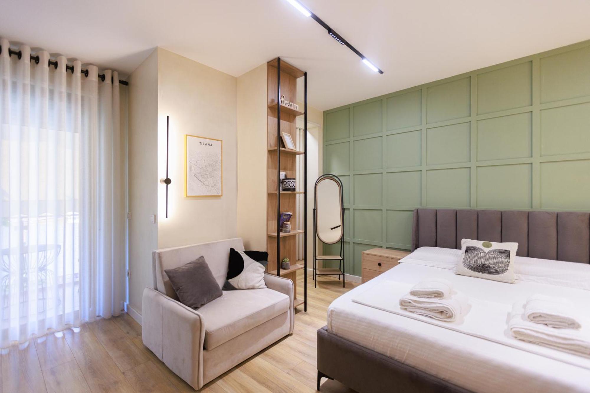 Syncron Apartments In The Center Of Tiranë Ngoại thất bức ảnh
