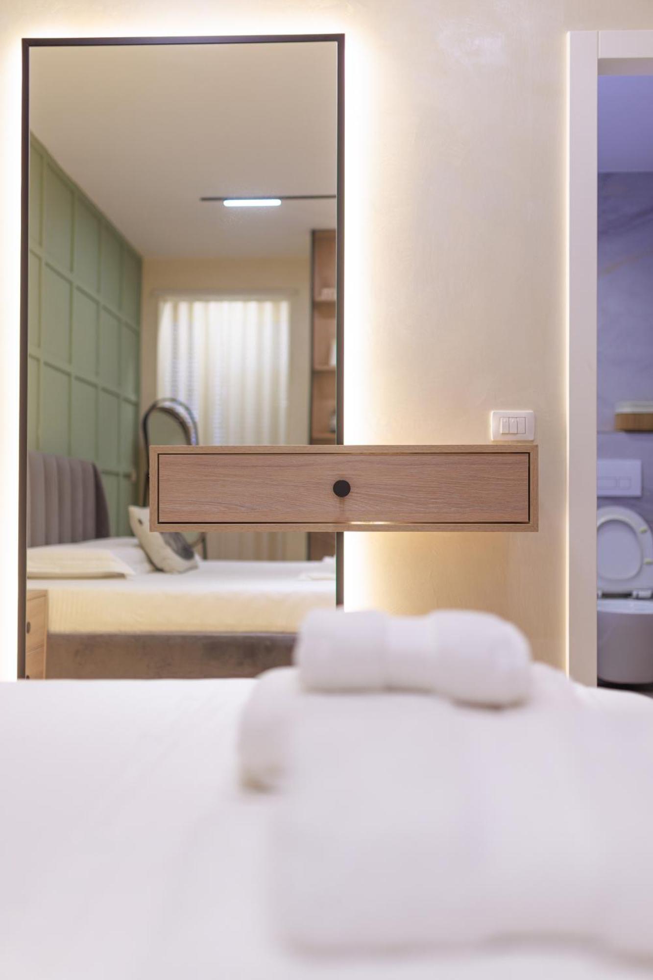 Syncron Apartments In The Center Of Tiranë Ngoại thất bức ảnh