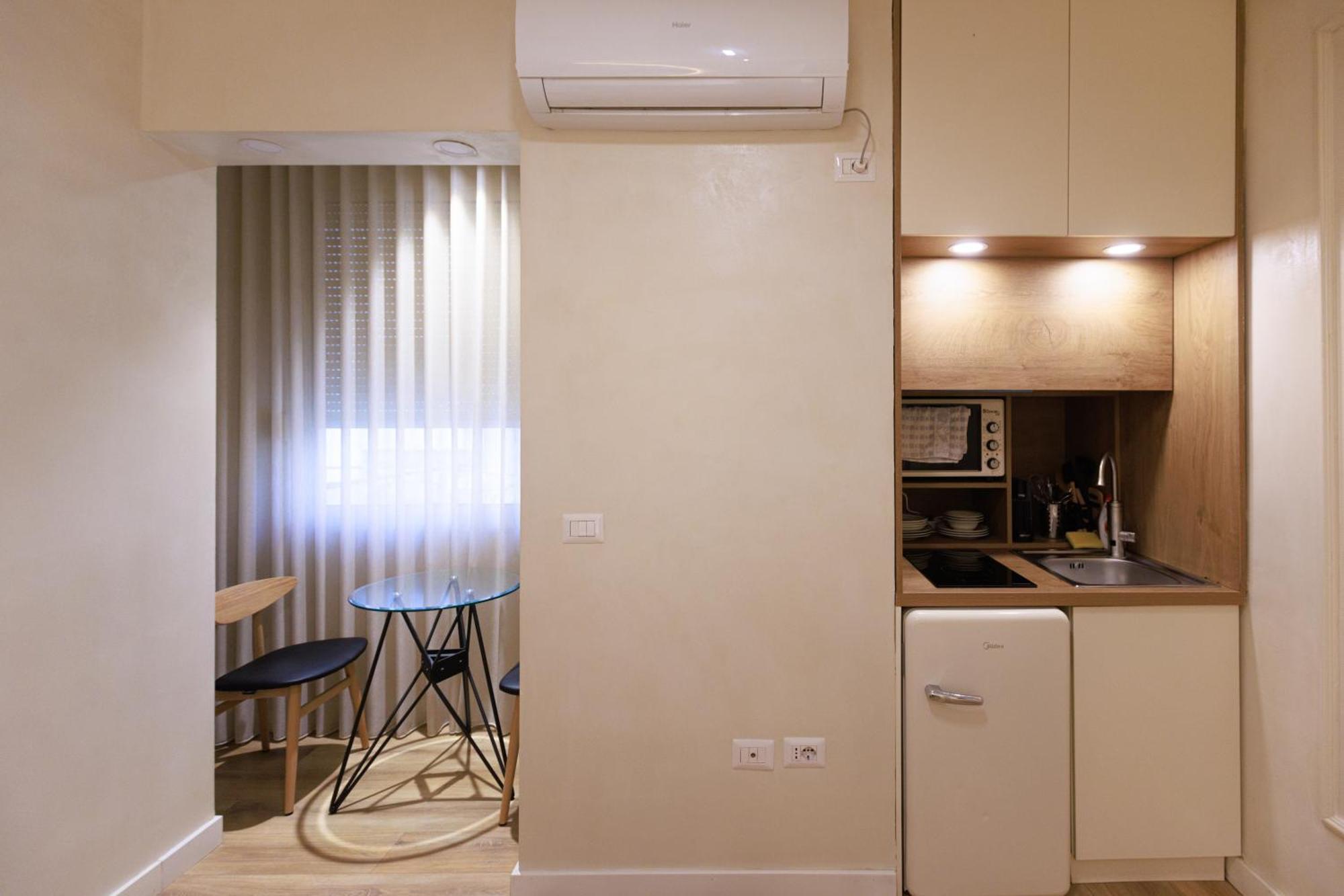 Syncron Apartments In The Center Of Tiranë Ngoại thất bức ảnh