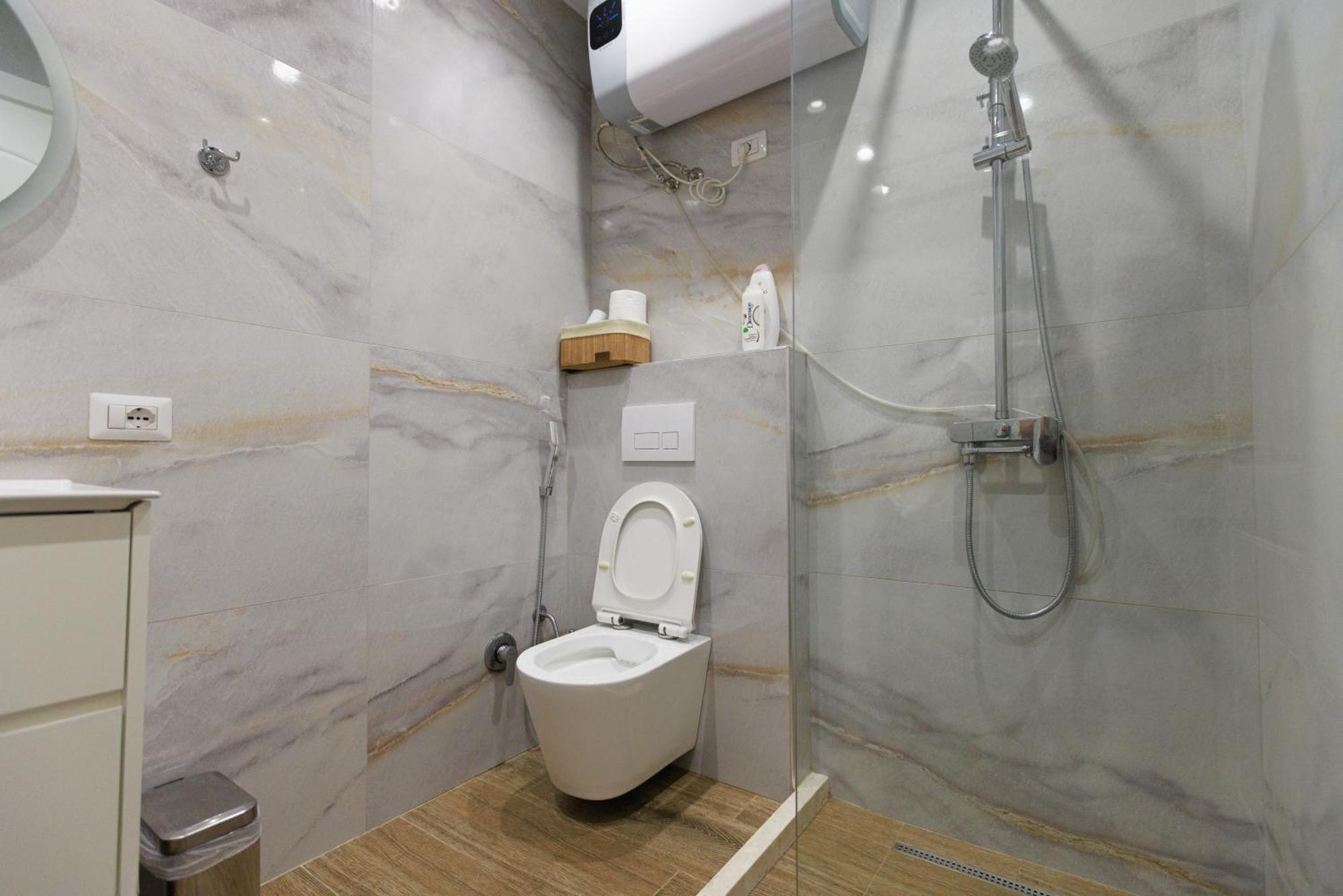 Syncron Apartments In The Center Of Tiranë Ngoại thất bức ảnh